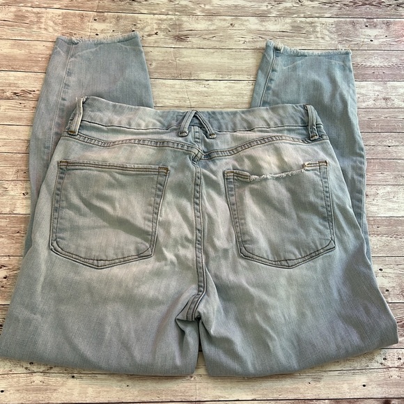 Good American Light Wash Good Legs High Rise Raw Hem Skinny Jeans - Picture 10 of 12